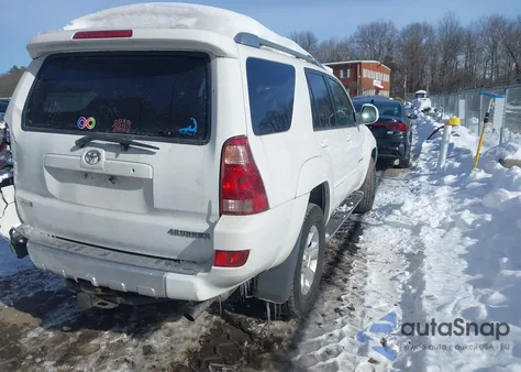 2004 Toyota 4Runner Limited V8 from USA, damaged, VIN JTEBT17R748015527